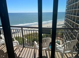 4800 S Ocean Blvd, 0915 - Ocean Front Sleeps 6，位于默特尔比奇的酒店