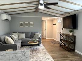 Relaxing Cabin Near Raysville，位于汤姆森的酒店