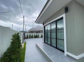 Hua Hin 88 Mountain Retreat - Your Ultimate Family Villa，位于华欣的家庭/亲子酒店