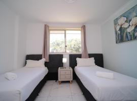 Golf Place Inn Wollongong，位于卧龙岗的酒店