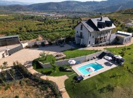 Boutique Finca esencial，位于维拉弗兰卡·德尔·比尔的酒店