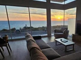 Oceanview Escape - Luxury New 5-Bedroom Home