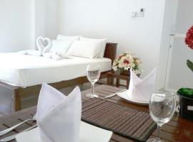 Vintop Hotel & Homestays Gampaha，位于加姆珀哈的酒店