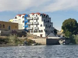 ACHERTOD Nubian House