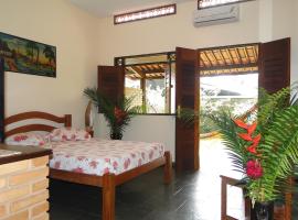 阿克伊利斯酒店，位于拉巴拉德纳圣安东尼奥的酒店