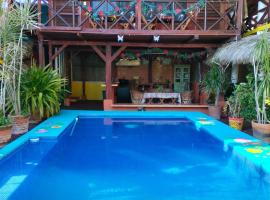 Villas La Bella Margarita，位于Brisas de Zicatela的露营地