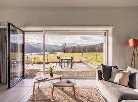 Tethera: Eco-Luxury Passivhaus on Ullswater，位于瓦特米尔洛克的酒店