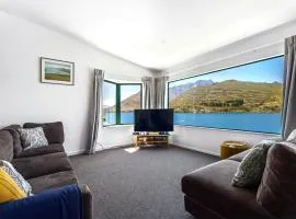 Lakefront Living at Remarkables Retreat - Eight