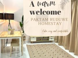 Paktam Ruduwe Homestay，位于马兰的酒店