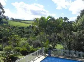 Paraiso em Piracaia - Belíssima Chácara