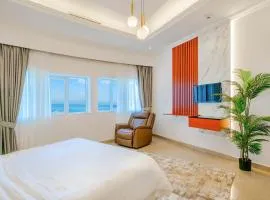 Beautiful Al Marjan sea view Apartment