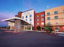 Fairfield Inn & Suites by Marriott Phoenix West/Tolleson，位于凤凰城的酒店