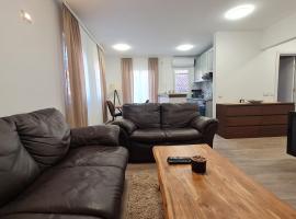 APARTMAN011，位于Mirijevo的酒店