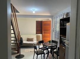 Apartamentos Aconchegantes, Villa da Praia，位于普拉亚多的酒店