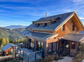 1A Chalet "Wolke" Wandern, Grillen, Wellness im Traumhaus，位于沃尔夫斯堡的酒店