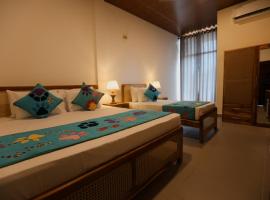 Coop Safari Hotel，位于蒂瑟默哈拉默的酒店