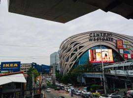 Near central westgate at bangyai 80，位于Ban Bang Krabu的酒店