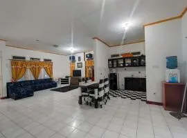 Sewa Villa Kota Bunga