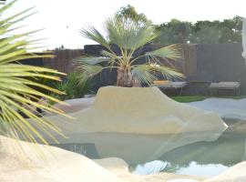 Peralta Villas Boutique Adults Only，位于Renau的酒店