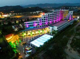 Raymar Resort & Aqua Ultra All Inclusive，位于马纳夫加特的酒店