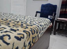 Hotel Continental lnn Karachi，位于卡拉奇真纳国际机场 - KHI附近的酒店