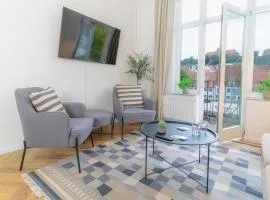 Hansekoje mit Balkon direkt am Hafen