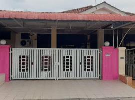 BONDA HOMESTAY，位于Kampung Gurun的酒店