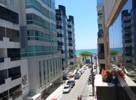 Ótimo Apartamento vista mar a 70 metros