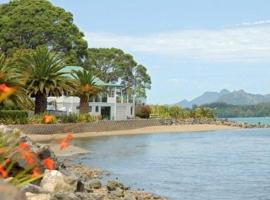 Breeze Inn，位于Parua Bay的酒店