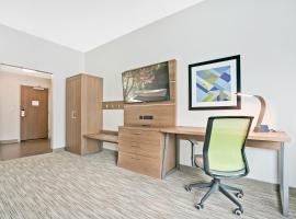 Holiday Inn Express - Jacksonville South Bartram Prk by IHG，位于杰克逊维尔的酒店