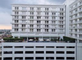 Fairvacanze Suits & Inn，位于勒克瑙的酒店