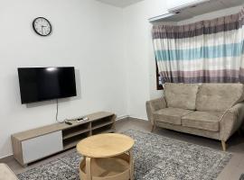 Hani Sarah Homestay Seksyen 7，位于莎阿南的酒店