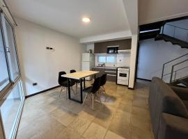 Duplex hasta 5 personas en hermosa zona，位于瓜伊马延的酒店