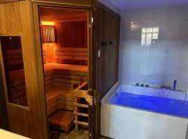 El Gallinero, Loft con sauna y jacuzzi - Housevanlive