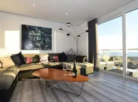 Air Maison - Amazing View - 3 Bedroom Beachfront Flat