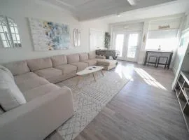 The Historic Oneida Lake House - Condo 3