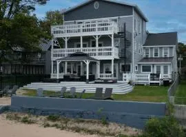 The Historic Oneida Lake House - Condo 1