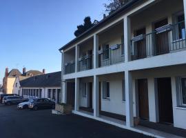 LE RELAIS DE JANZE，位于Janzé的酒店