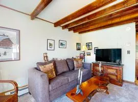 Cozy Mountain Getaway