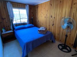 Hermosa cabaña totalmente equipada en barra del Chuy，位于巴拉德尔楚的度假屋