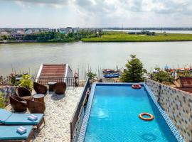 Rockmouse Centre River Villa Hoi An，位于会安的度假短租房