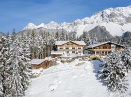 蓝索拉尔姆酒店，位于拉姆绍达赫斯坦的酒店