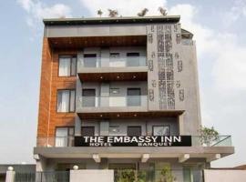 The Embassy Inn，位于诺伊达的酒店