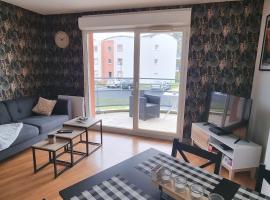 Appartement avec parking privé，位于普卢马戈阿尔的酒店