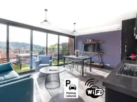 LE COIN COSY avec Balcon Terrasse parking privé et linge de lit compris