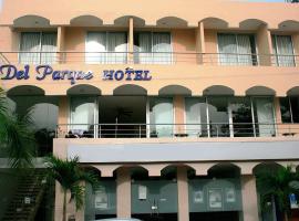 Del Parque Hotel，位于科罗萨尔的酒店