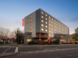 Ramada by Wyndham Bottrop City，位于博特罗普的酒店