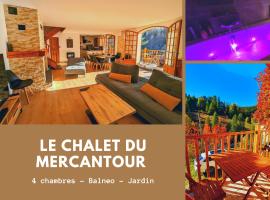 Magnifique Chalet avec Balnéothérapie，位于Roubion的木屋