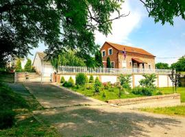 Old Village House，位于Suza的乡间豪华旅馆