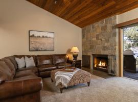 Sun Valley Condo on the Green with Dollar Views，位于太阳谷的酒店